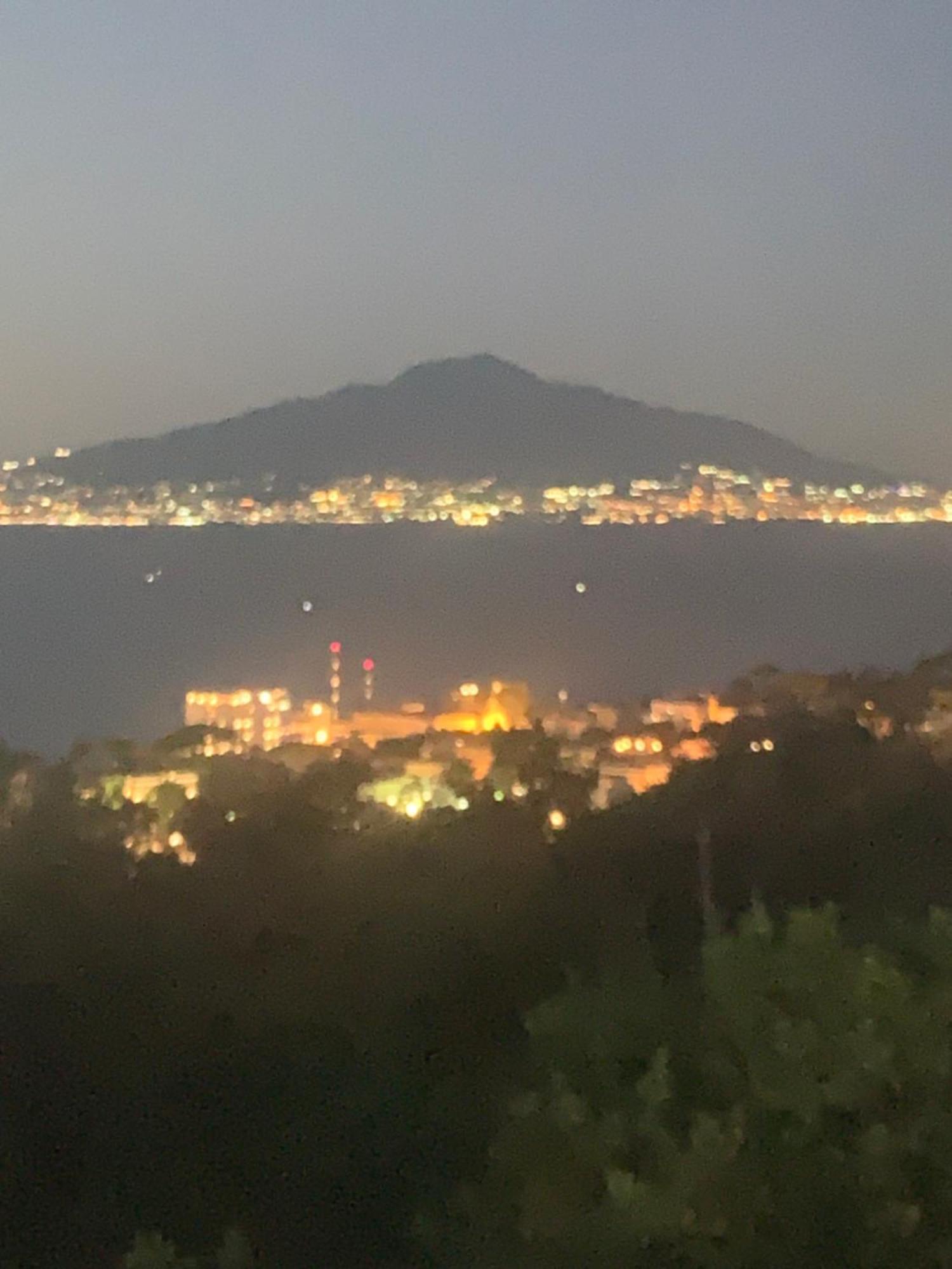 Sorrento Studios Lemons Hill Bagian luar foto
