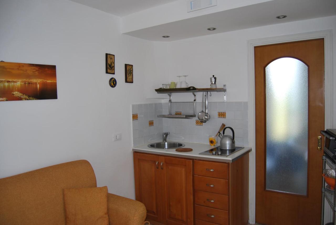 Sorrento Studios Lemons Hill Bagian luar foto